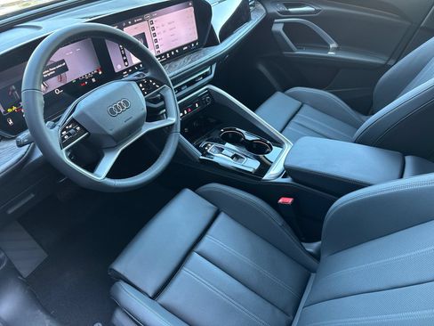New 2026 Audi Q5 Premium AWD/4WD image 10