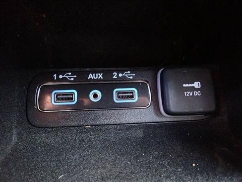 Used 2018 Jeep Grand Cherokee Limited AWD/4WD image 22