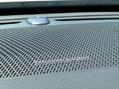 Used 2026 Volvo XC90 B6 Ultra w/ Protection Package AWD/4WD image 16