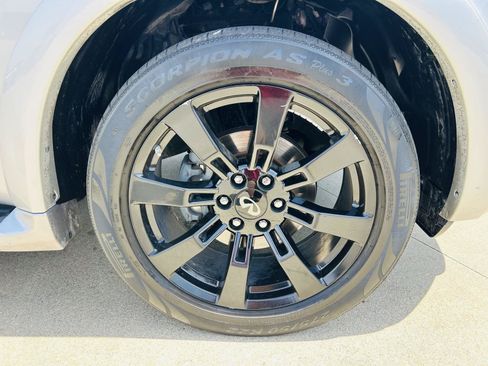 Used 2019 INFINITI QX80 Luxe AWD/4WD image 43