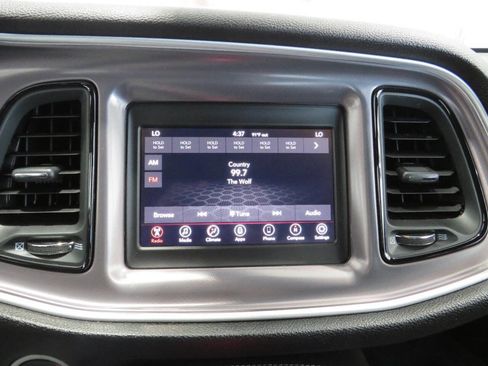 Used 2019 Dodge Challenger SXT image 19