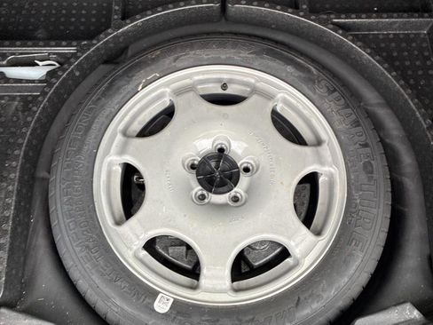 Used 2013 Ford Escape SE image 32