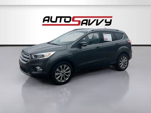 Used 2018 Ford Escape Titanium w/ Ford Safe & Smart Package FWD image 3