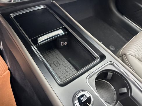 New 2026 Lincoln Corsair Reserve AWD/4WD image 23