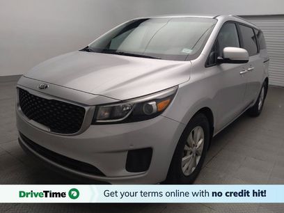 Used 2018 Kia Sedona LX w/ LX Essentials Premium Package