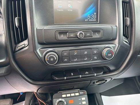 Used 2019 Chevrolet Silverado 2500 W/T w/ WT Convenience Package AWD/4WD image 35