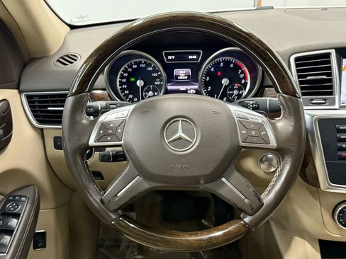 Used 2013 Mercedes-Benz ML 350 4MATIC image 24