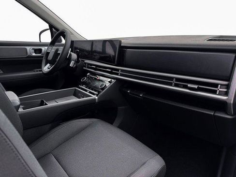 New 2026 Hyundai Santa Fe SE image 15