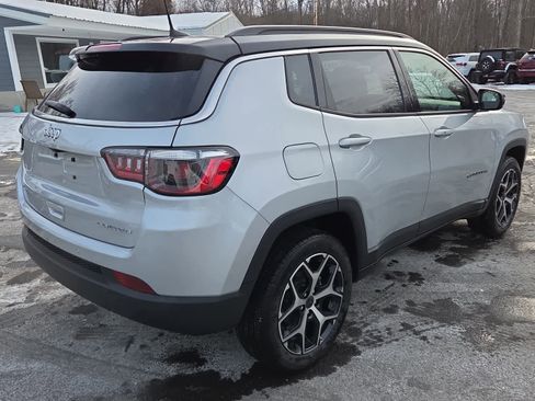 New 2026 Jeep Compass Limited image 4