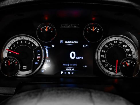 Used 2016 RAM 1500 Laramie w/ Convenience Group AWD/4WD image 23