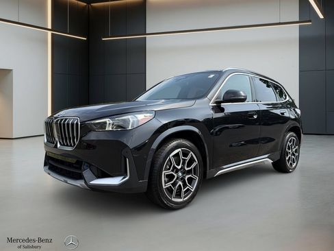 Used 2025 BMW X1 xDrive28i w/ Convenience Package AWD/4WD image 1