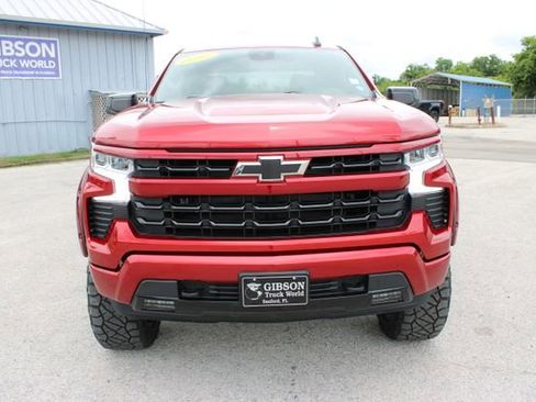 Used 2026 Chevrolet Silverado 1500 RST w/ Z71 Off-Road Package AWD/4WD image 2