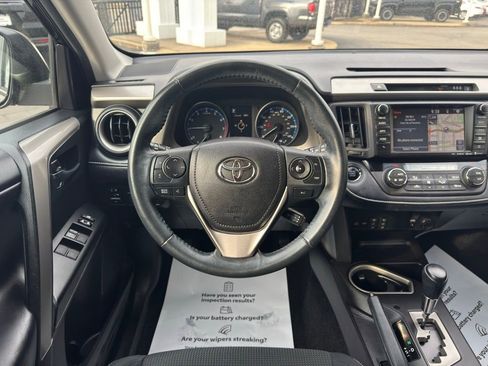 Used 2018 Toyota RAV4 XLE image 35