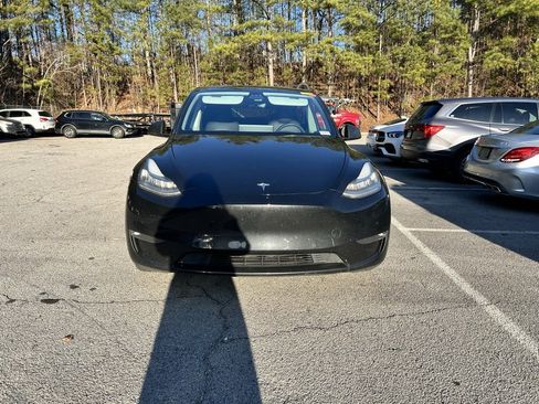 Used 2021 Tesla Model Y Long Range image 2