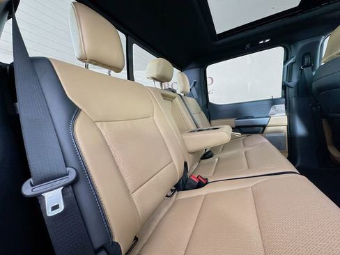 New 2026 Ford F250 Lariat w/ Lariat Ultimate Package image 34