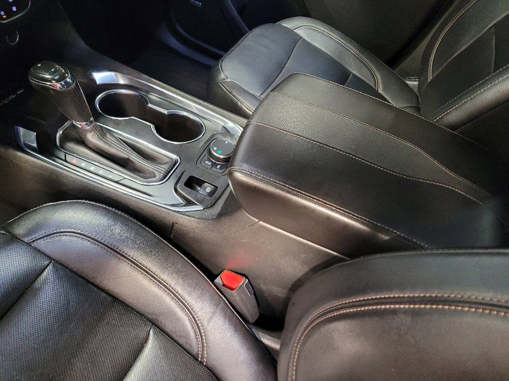 Used 2019 Chevrolet Traverse Premier w/ Redline Edition FWD image 26