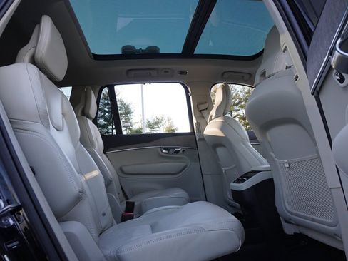 Used 2022 Volvo XC90 T6 Inscription w/ Advanced Package image 44