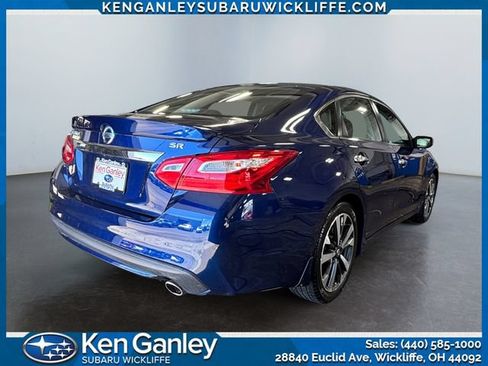 Used 2016 Nissan Altima 2.5 SR FWD image 5