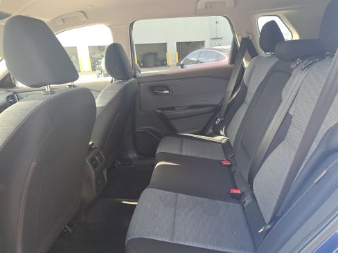 Certified 2023 Nissan Rogue SV image 14