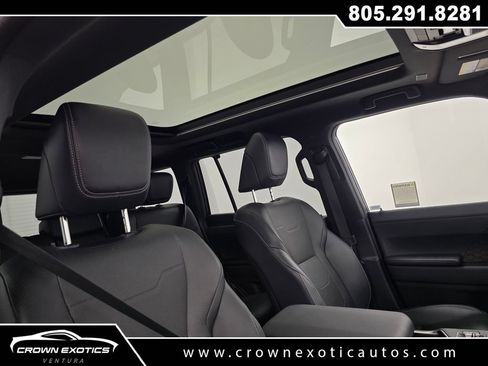 Used 2025 Lexus GX 550 w/ Accessory Package (2T) AWD/4WD image 15