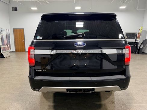 Used 2021 Ford Expedition Limited image 5