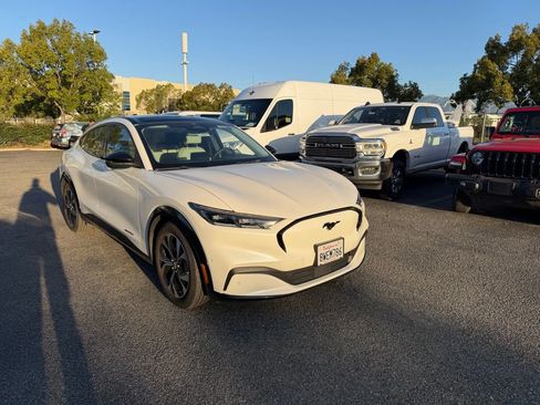 Used 2021 Ford Mustang Mach-E Premium image 2