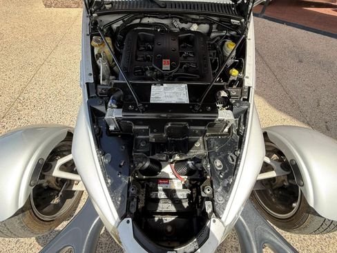 Used 2001 Plymouth Prowler RWD image 26