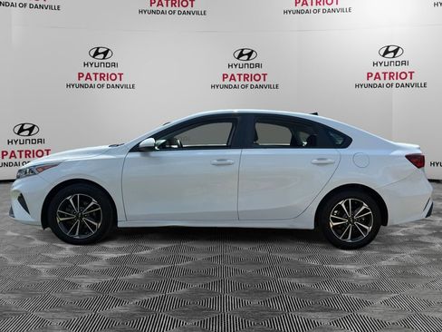 Used 2024 Kia Forte LXS FWD image 6