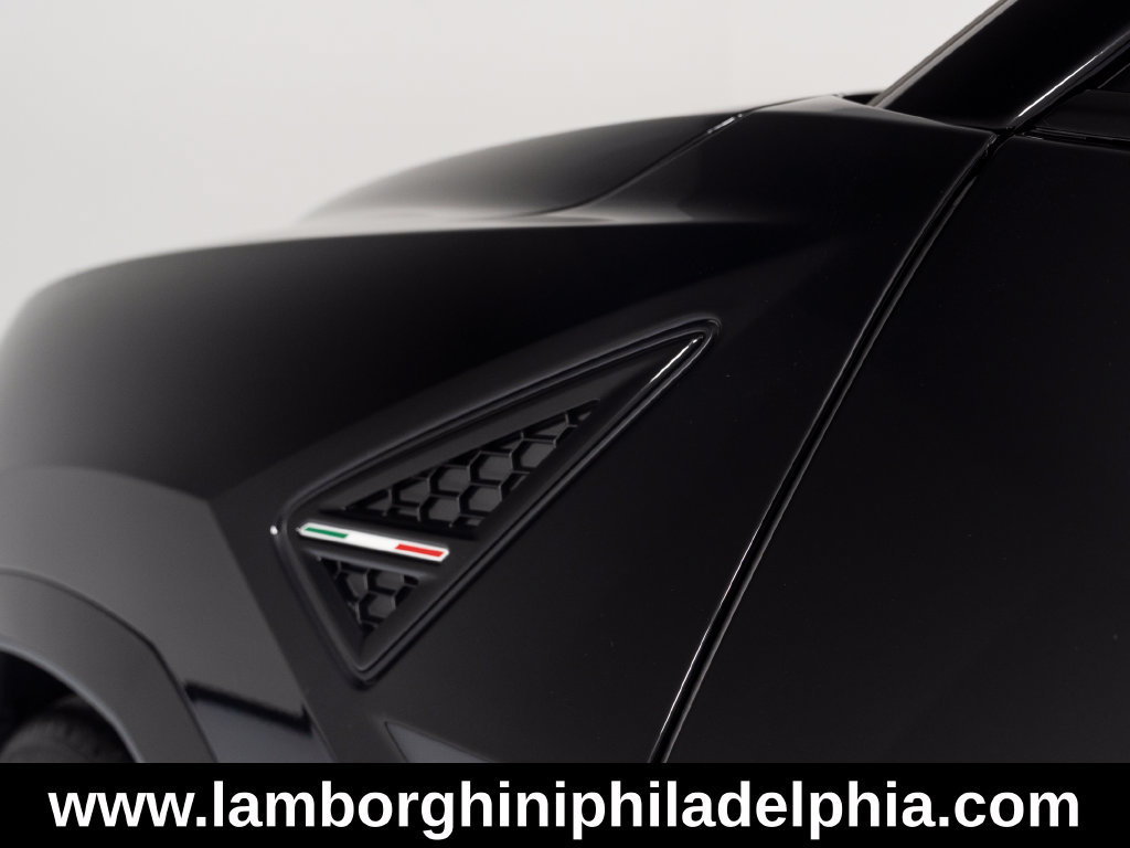 Used 2026 Lamborghini Urus SE AWD/4WD image 55