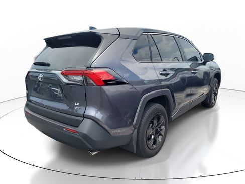 Certified 2025 Toyota RAV4 LE FWD image 7