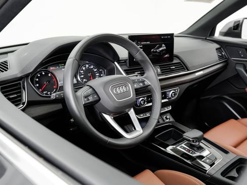 Used 2024 Audi Q5 2.0T Premium AWD/4WD image 4