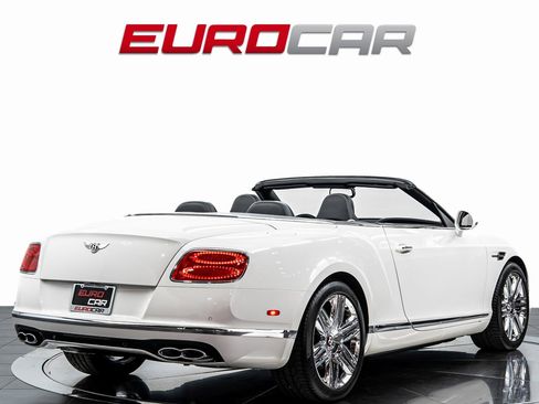 Used 2016 Bentley Continental GT image 6