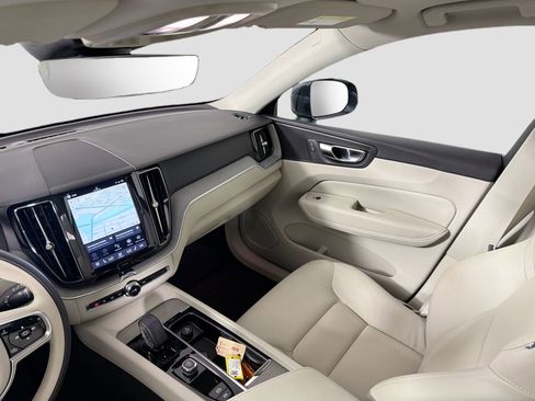 Certified 2023 Volvo XC60 B5 Plus w/ Protection Package Premier FWD image 23