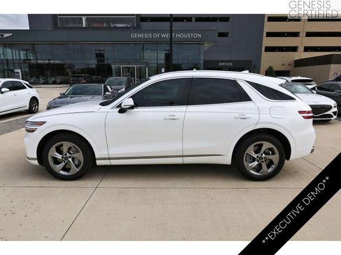 Used 2026 Genesis GV70 2.5T AWD/4WD image 5