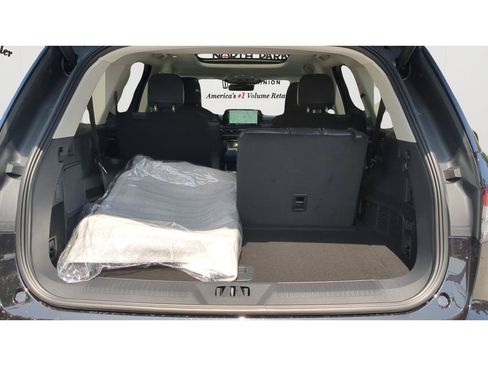 New 2026 Lincoln Aviator Reserve w/ Jet Appearance Package RWD image 9