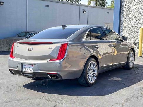 Used 2019 Cadillac XTS Luxury FWD image 4