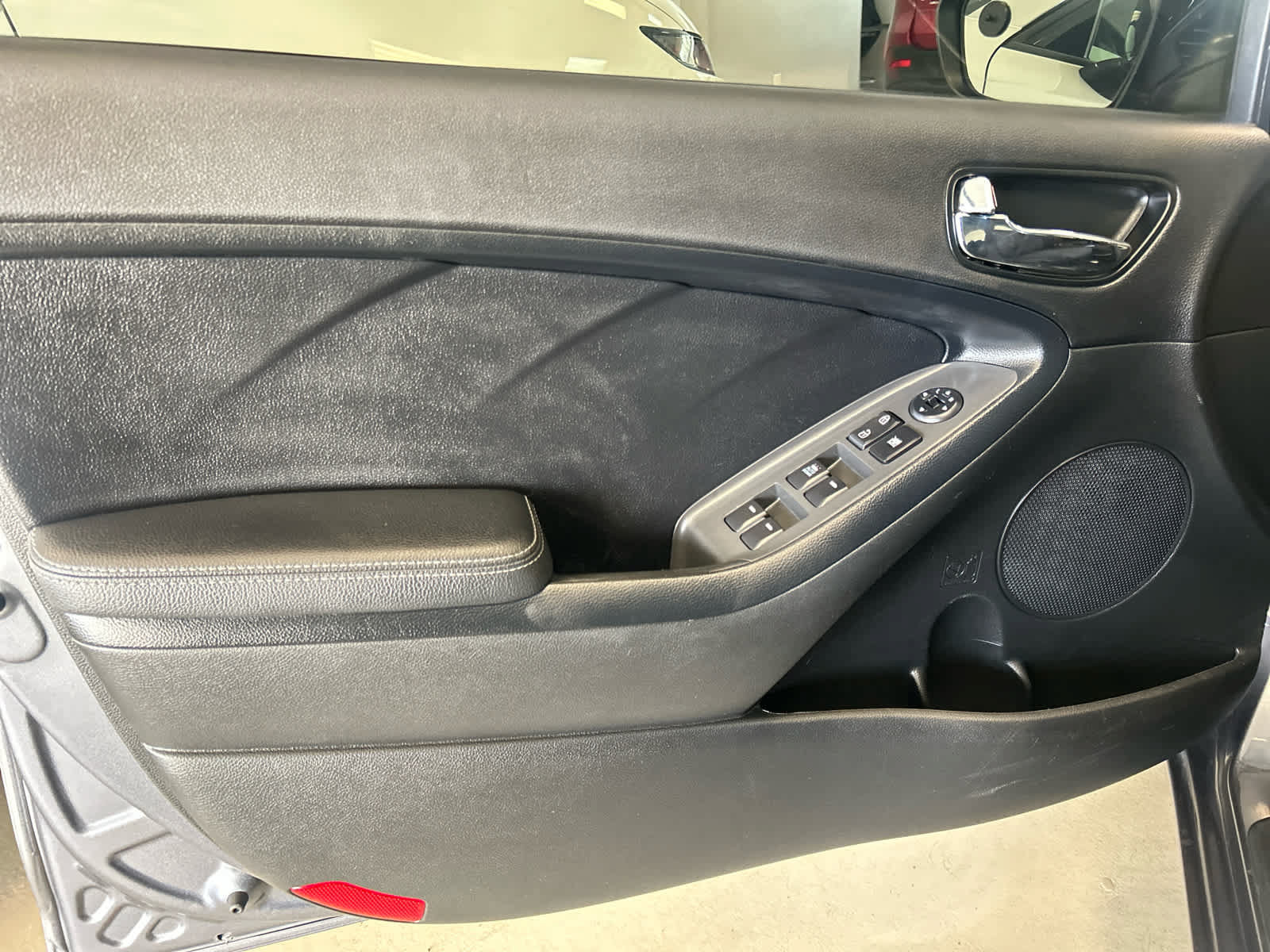 Used 2018 Kia Forte S FWD image 22