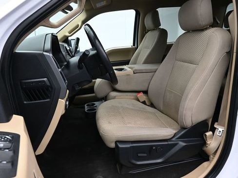 Used 2019 Ford F150 XLT w/ Equipment Group 302A Luxury AWD/4WD image 44