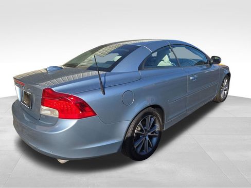 Used 2011 Volvo C70 T5 image 38