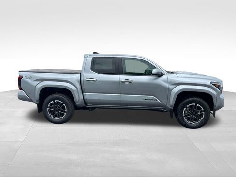New 2026 Toyota Tacoma TRD Sport AWD/4WD image 6