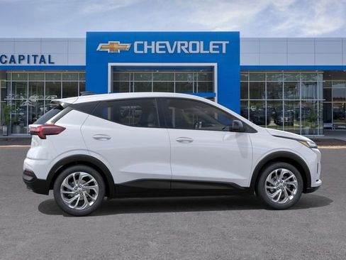 New 2027 Chevrolet Bolt LT w/ Comfort Package FWD image 5