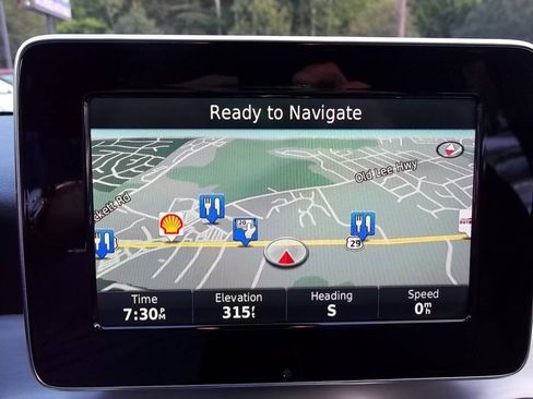 Used 2016 Mercedes-Benz GLA 250 4MATIC image 21