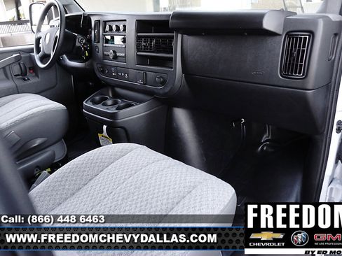 New 2025 GMC Savana 2500 Work Van w/ Driver Convenience Package image 12