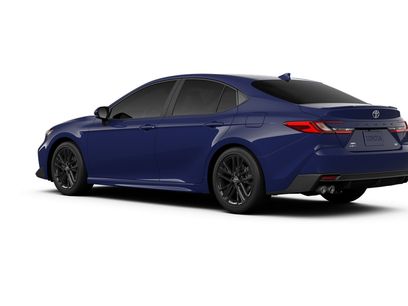 New 2026 Toyota Camry SE w/ Convenience Package