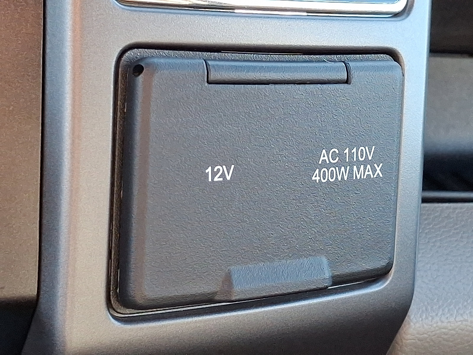 Used 2020 Ford F150 XLT w/ Equipment Group 302A Luxury AWD/4WD image 25