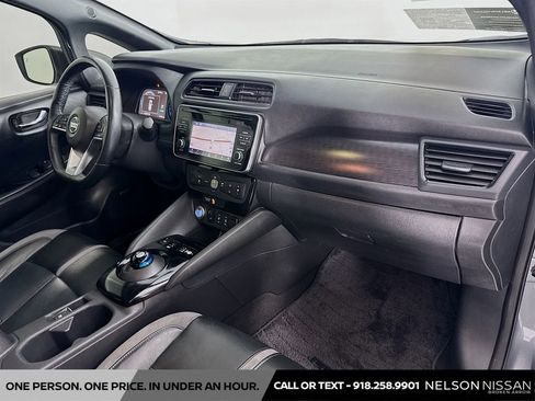Used 2018 Nissan Leaf SL w/ SL Technology Package FWD image 29