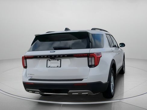 New 2026 Ford Explorer Active image 28