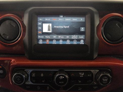 Used 2021 Jeep Wrangler Unlimited Sport AWD/4WD image 7