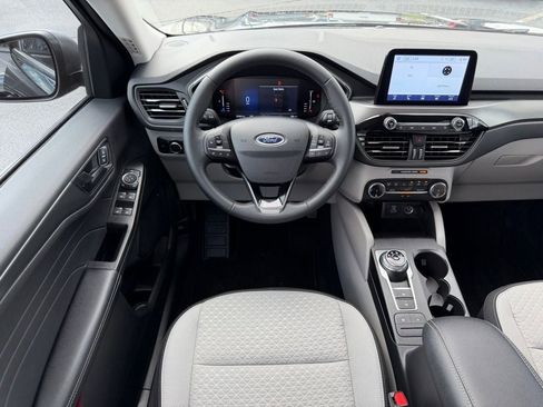 Used 2023 Ford Escape Active image 13