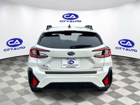 Used 2024 Subaru Crosstrek 2.0i Premium AWD/4WD image 5